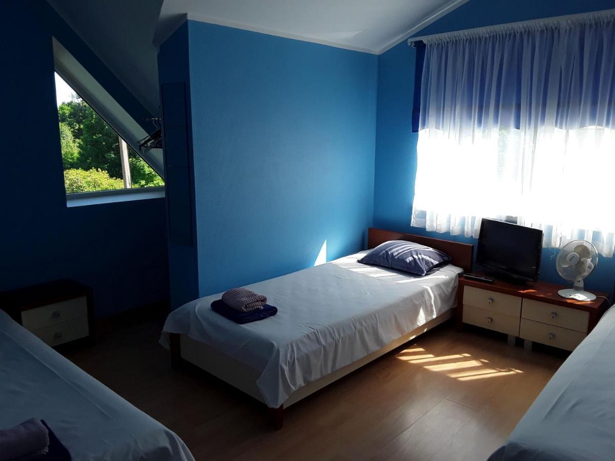Willipu Guesthouse Alatskivi Luaran gambar